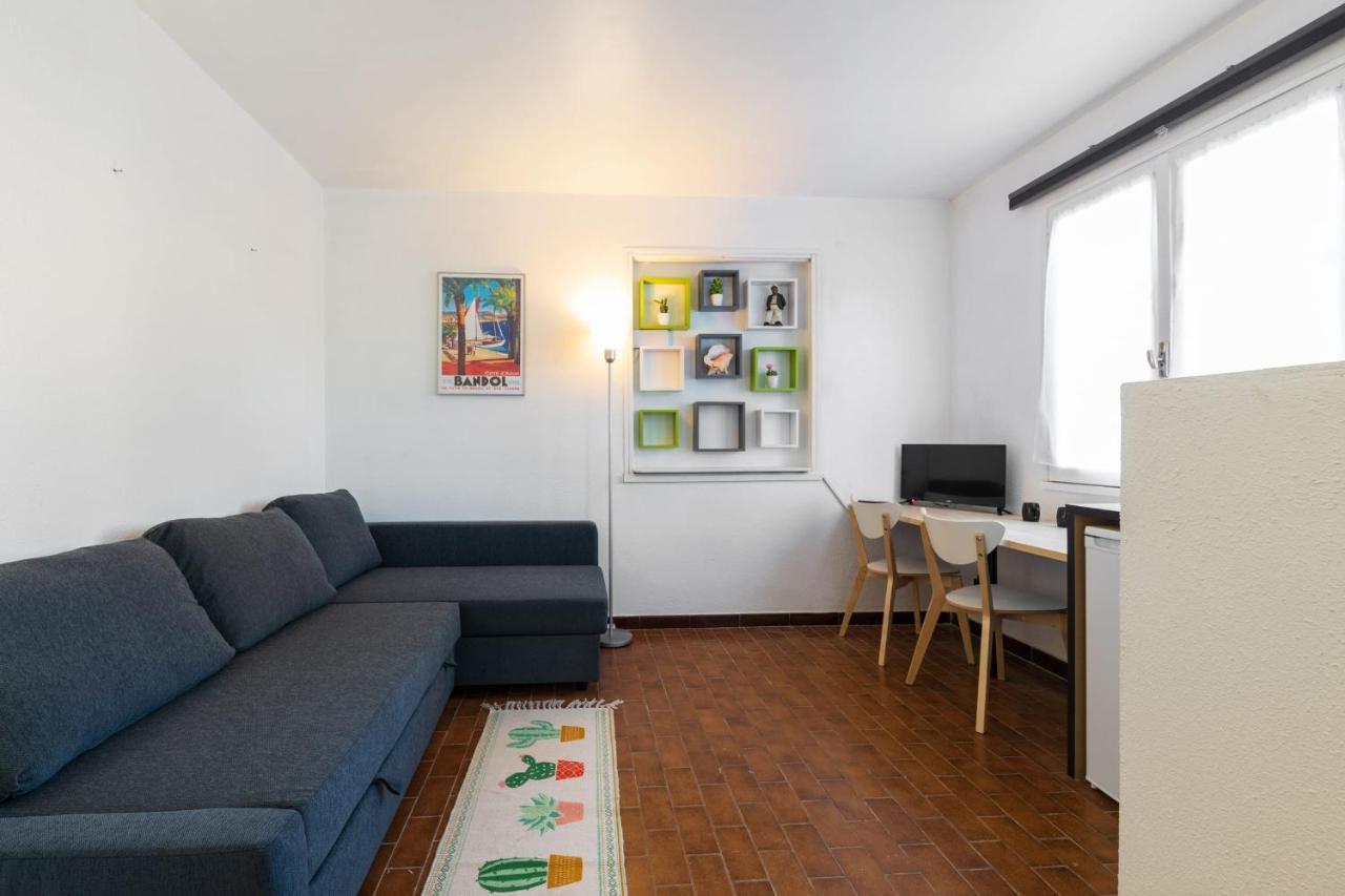 Varelia - Welkeys Apartment *